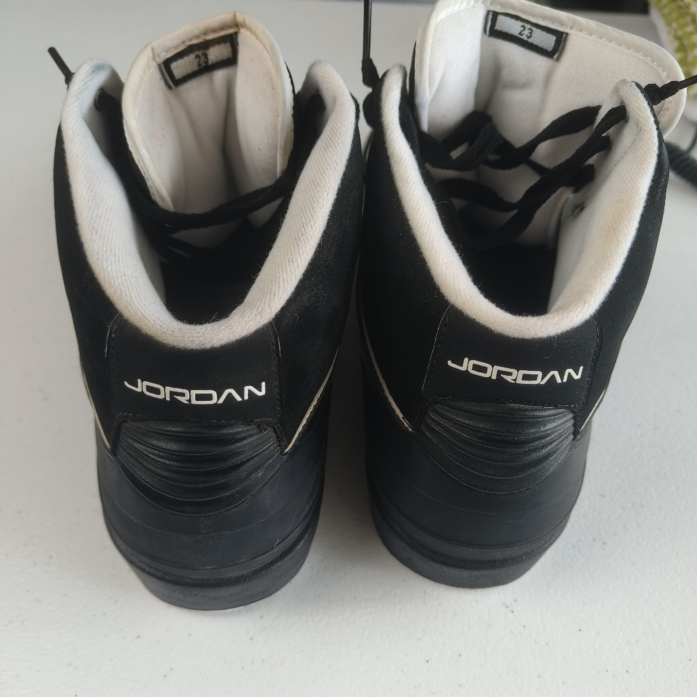 Jordan 2 Retro QF Black 2010 men's sports shoes size 13 style 395709-001. used d - Picture 4 of 16